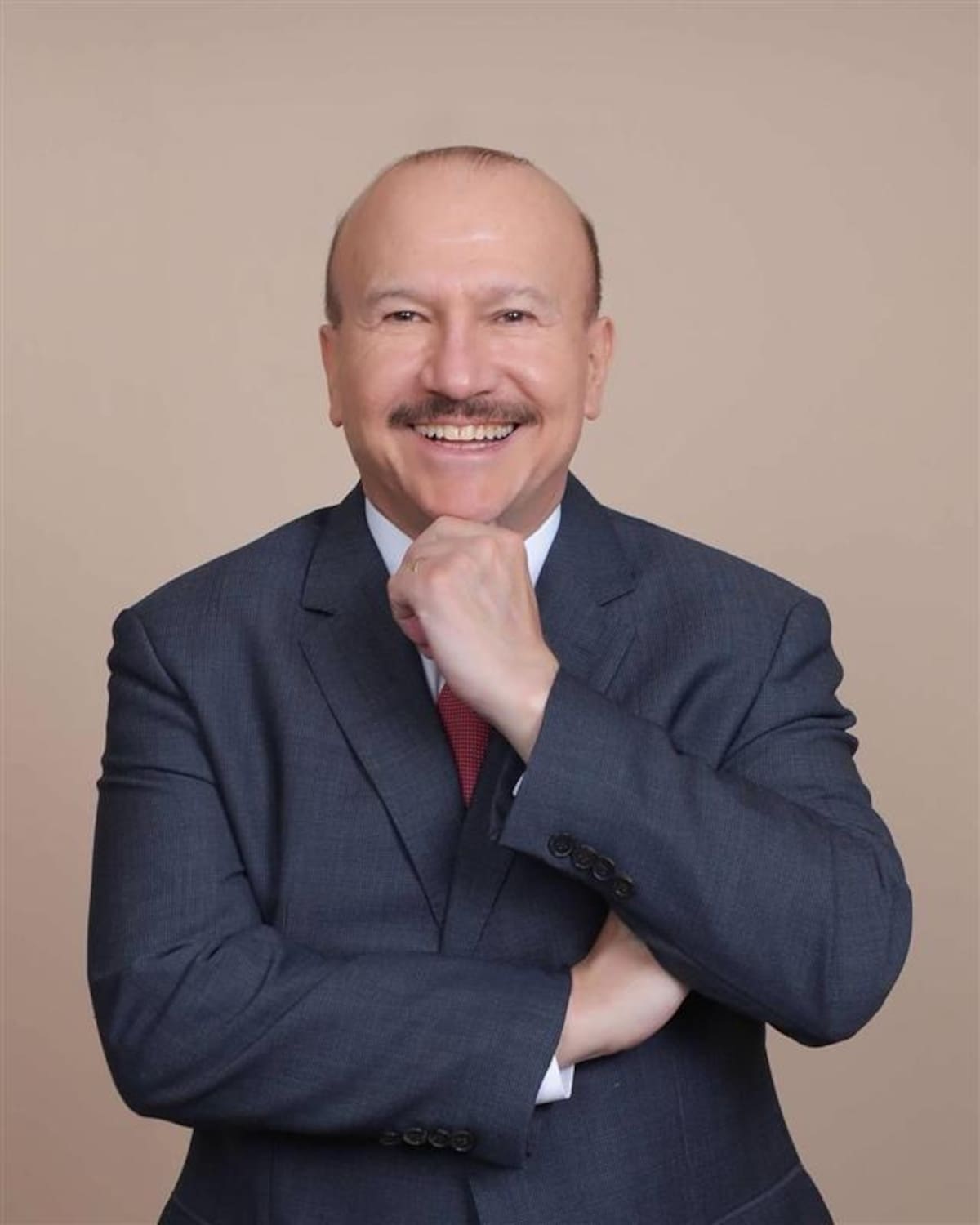 Mario Herrera, escritor mexicano y docente de inglés
