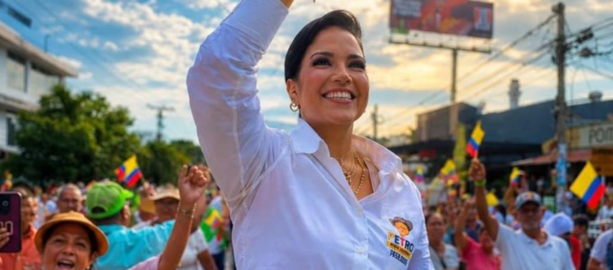 Suspenden a Marta Cantillo, alcaldesa de San Onofre, Sucre, por participación indebida en política.