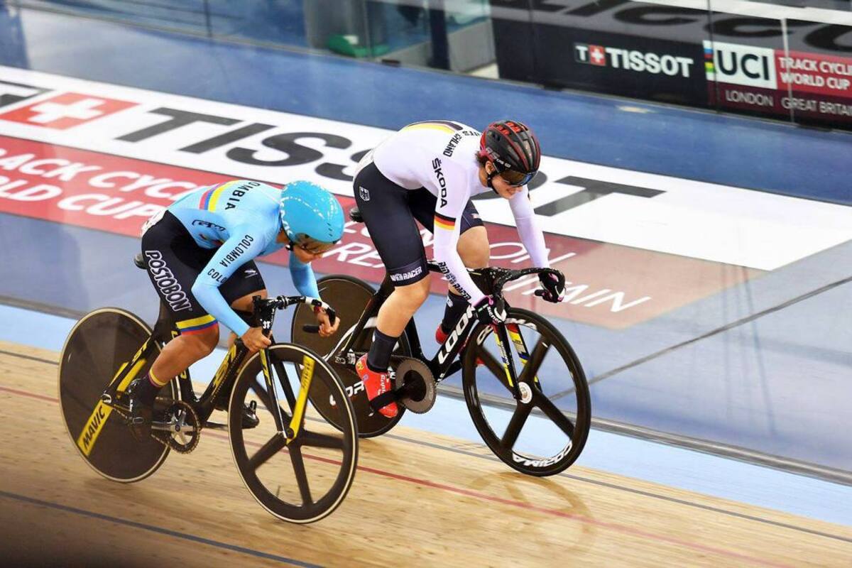 La santandereana Martha Bayona Pineda, pese a una caída en la final del keirin, brilló en la Copa Mundo de Pista que se disputó el fin de semana en Londres, al alcanzar los octavos de final de la velocidad y de avanzar a la final del keirin. (Foto: Tomada de Track World Cup / VANGUARDIA LIBERAL)