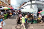Denuncian caos e inseguridad por ventas callejeras en Floridablanca