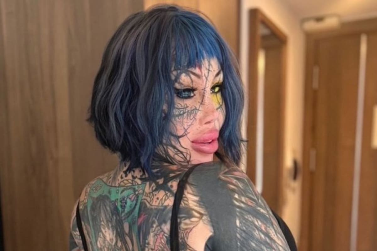 La influencer Mary Magdalene, conocida por sus dramáticas cirugías estéticas, muere a los 33 años tras caerse de un apartamento en un rascacielos.