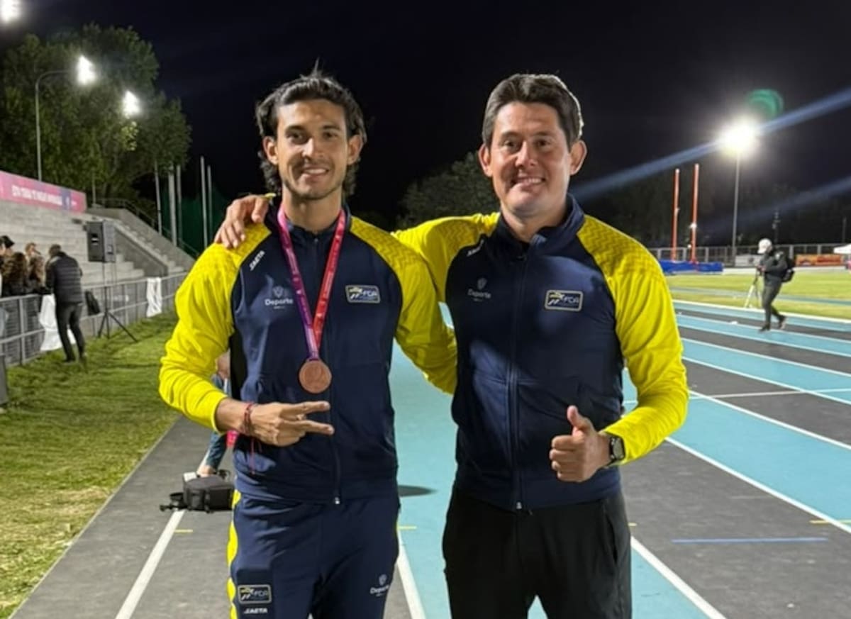 Peña integró el relevo mixto 4x100 metros junto a Marleth Ospino, Danna Bánquez y Enoc Marun Romero. El equipo registró 43,36 segundos y estableció una nueva marca nacional. /FOTO: Suministrada