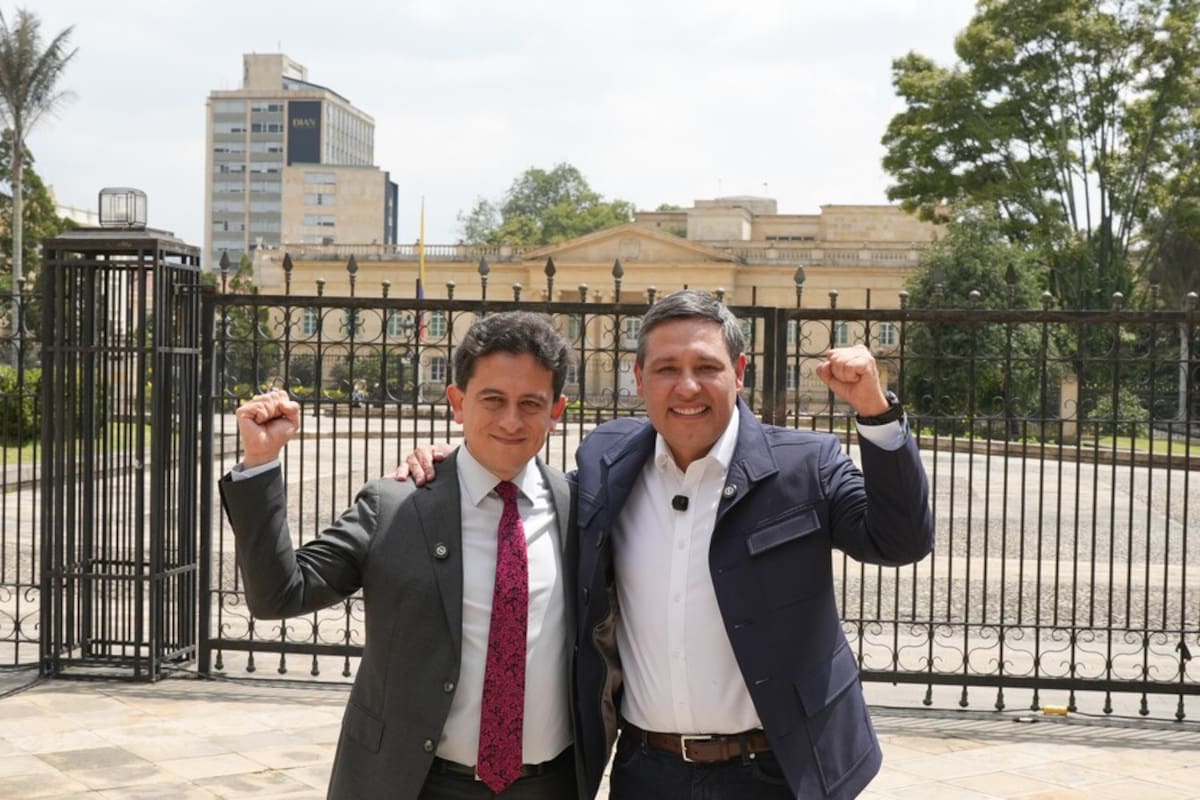 Mauricio Lizcano presenta a Luis Carlos Reyes como su fórmula vicepresidencial (Cortesía: Campaña política de Lizcano)