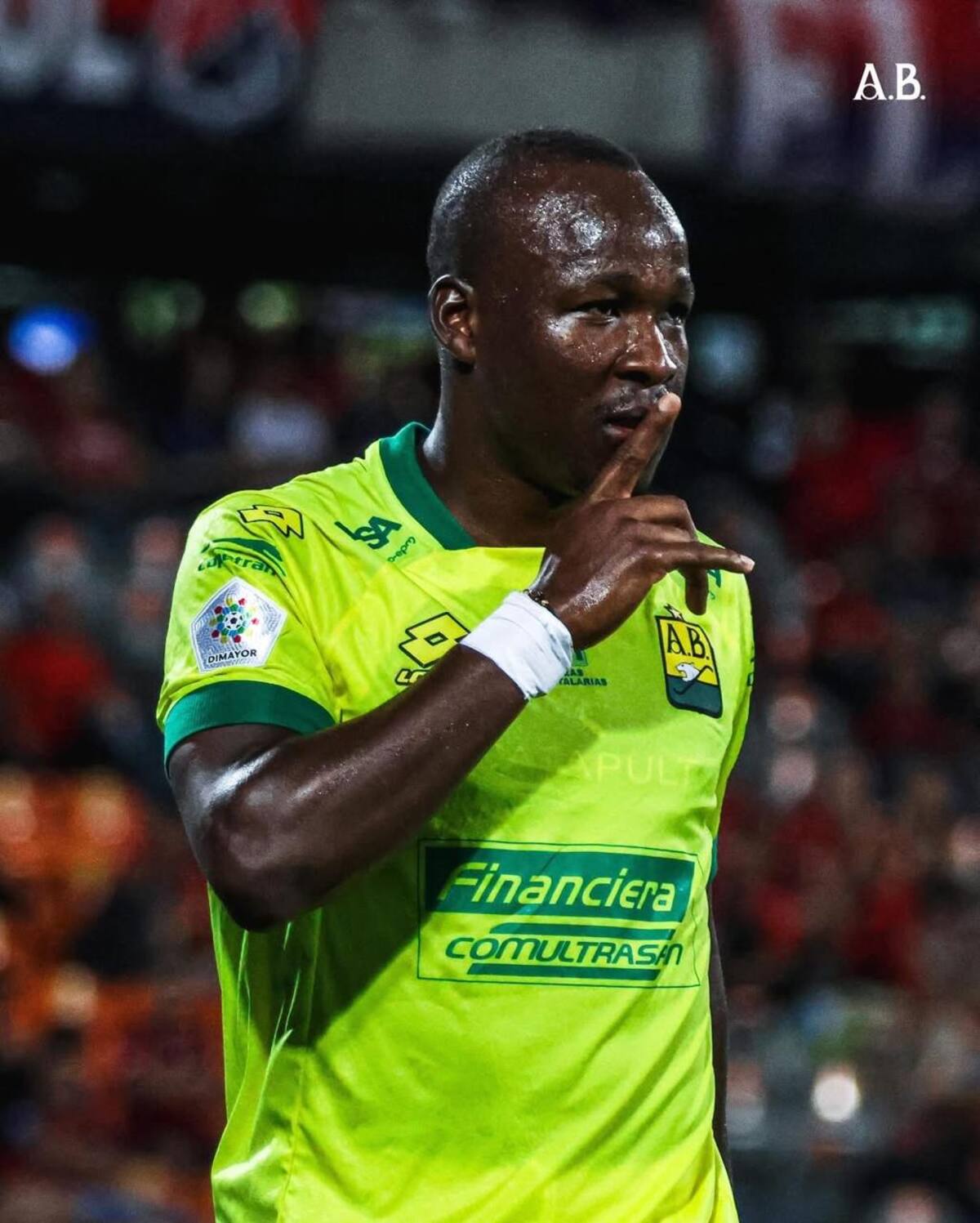 Atlético Bucaramanga e Independiente Medellín se enfrentaron en la fecha 9 de la Liga BetPlay I de 2026, en el estadio Atanasio Girardot. Foto: Cortesía Atlético Bucaramanga.