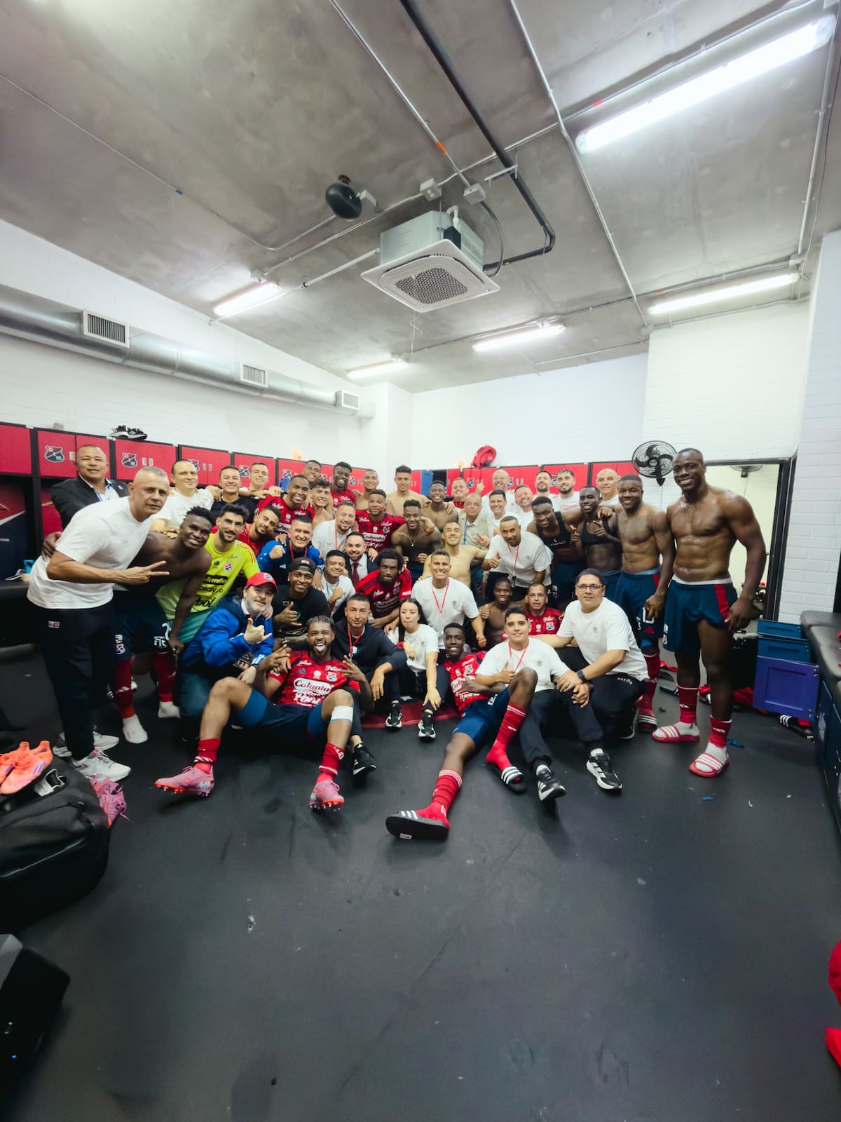 Medellín clasifica a la fase de grupos de la Copa Libertadores y asegura millonario premio: así se definió el dramático partido. Foto: DIM.