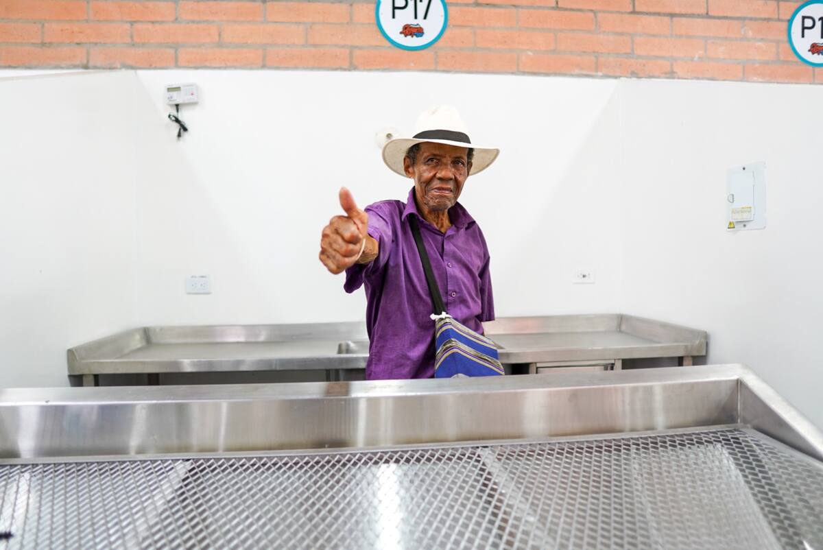 Comerciantes de pescado empezaron a ser reubicados en el nuevo Mercado Pesquero de Barrancabermeja.
Suministrada/Vanguardia