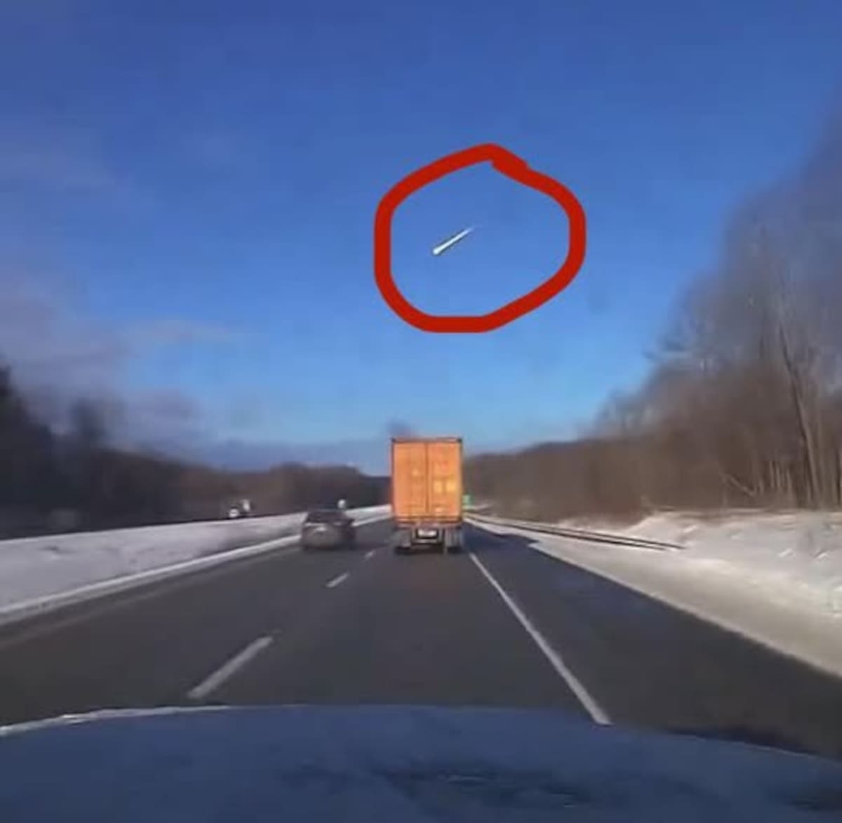 Un estruendo sacudió Ohio, en Estados Unidos, y hasta hizo vibrar casas. Autoridades dicen que pudo ser un meteorito.