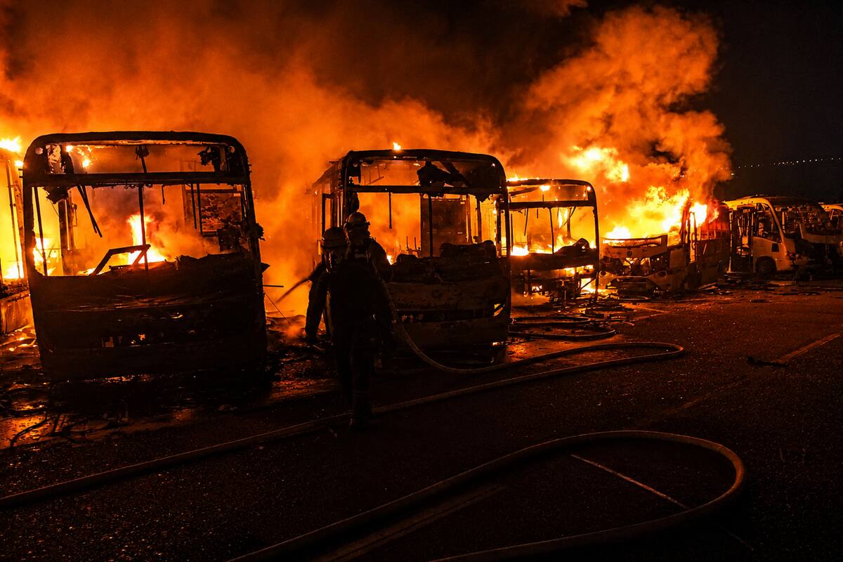 Metrolínea guardara silencio tras incendio en el Portal de Girón: esperará informes oficiales