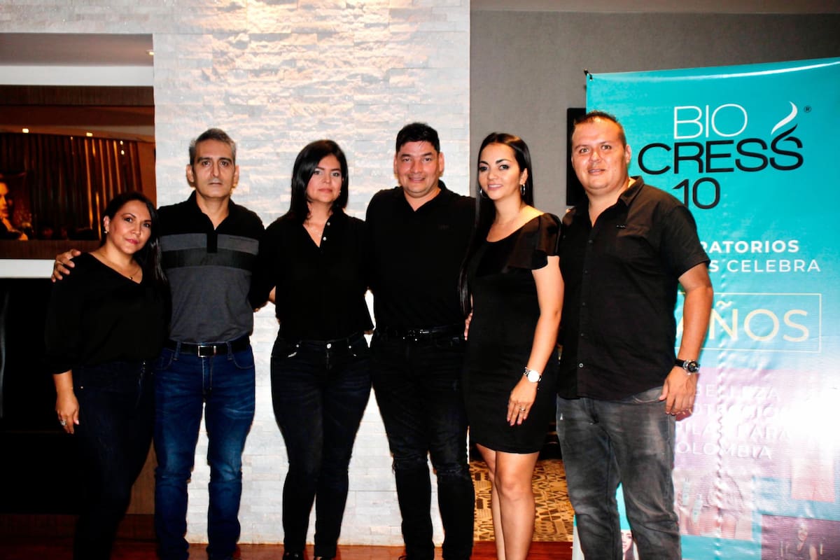 De izq. a der.: Yoly Rodríguez, Hernando Ardila, Pilar Cristina Alba, Alido Alexander Vásquez, Milena Rueda y Sergio Hernández. Biocress. Jaime del Río / VANGUARDIA