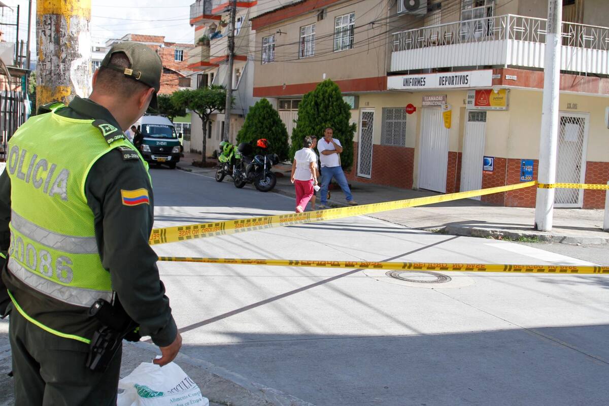 La Policía adelanta una investigación para dar con la captura de ‘Peluchín’, el señalado responsable de este hecho.