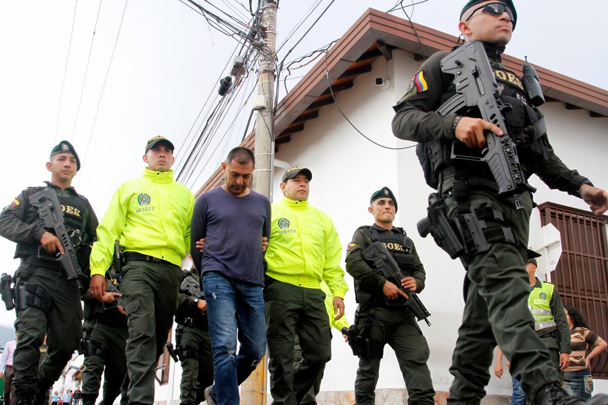 M.V./ VANGUARDIA