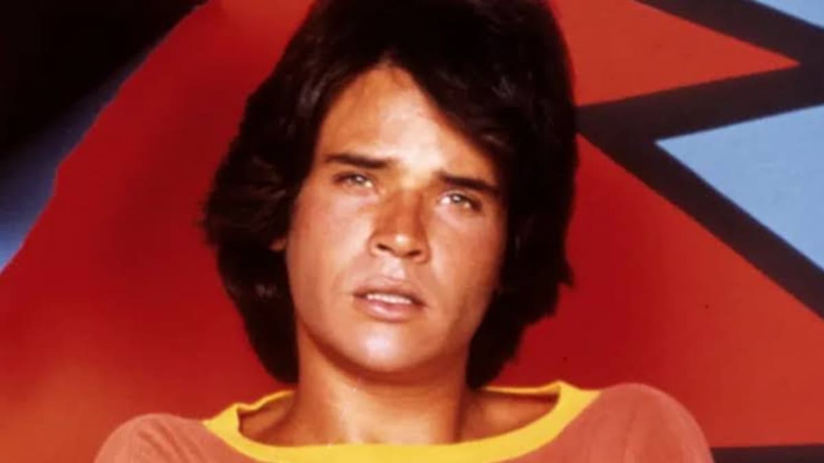 Michael Gray, el Billy Batson original de Shazam!, muere a los 75 años en California.