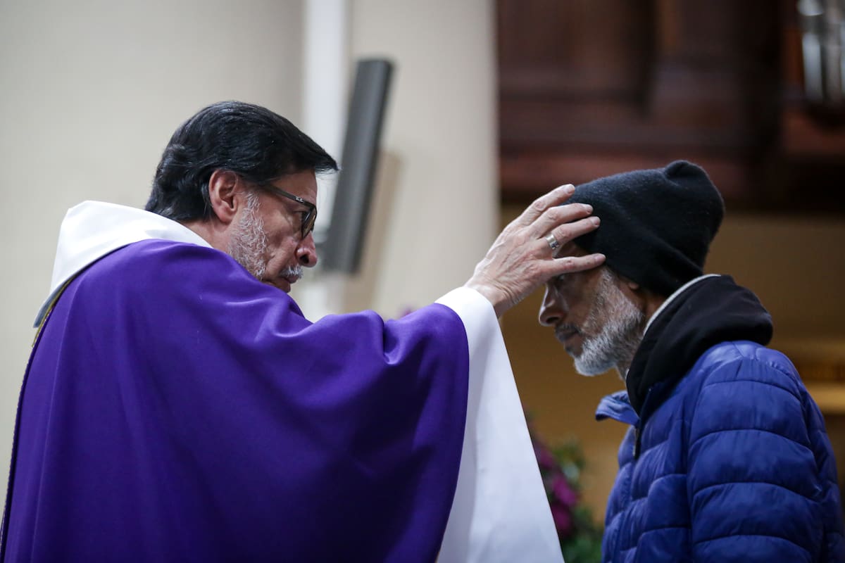 La Corte Constitucional mantuvo la orden para que organizaciones religiosas entreguen información sobre sacerdotes denunciados por presuntos abusos sexuales contra menores de edad. (Colprensa - Cristian Bayona).