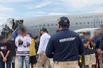 Migración Colombia expulsa a 98 venezolanos de Medellín por antecedentes y reincidencia