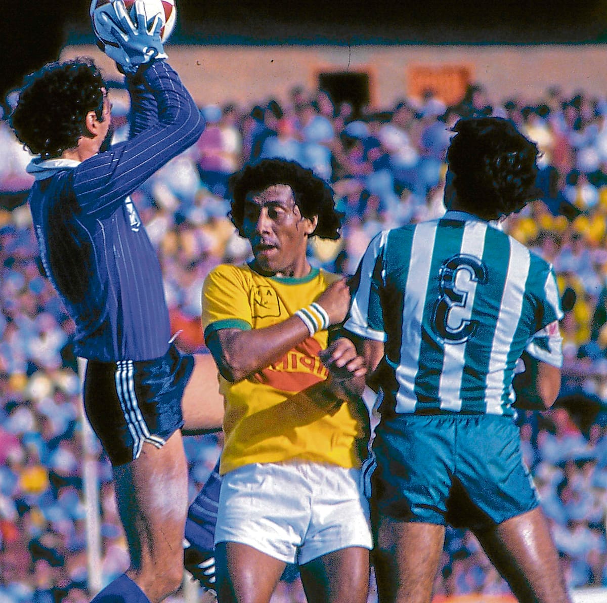 Miguel Oswaldo González consiguió el título de goleador del fútbol colombiano en la temporada 1985, con 34 goles con el Atlético Bucaramanga. Foto: Archivo / VANGUARDIA.