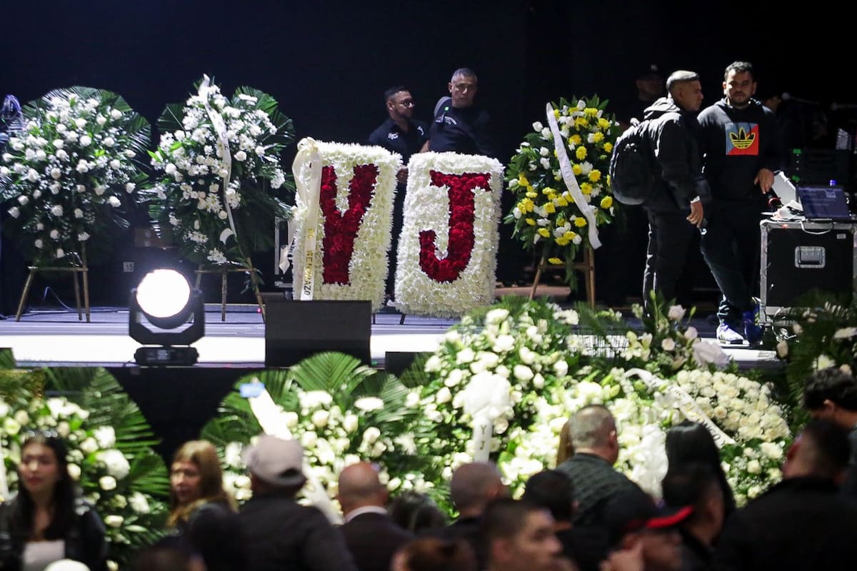 Miles de fanáticos despiden a Yeison Jiménez en un emotivo homenaje en el Movistar Arena de Bogotá