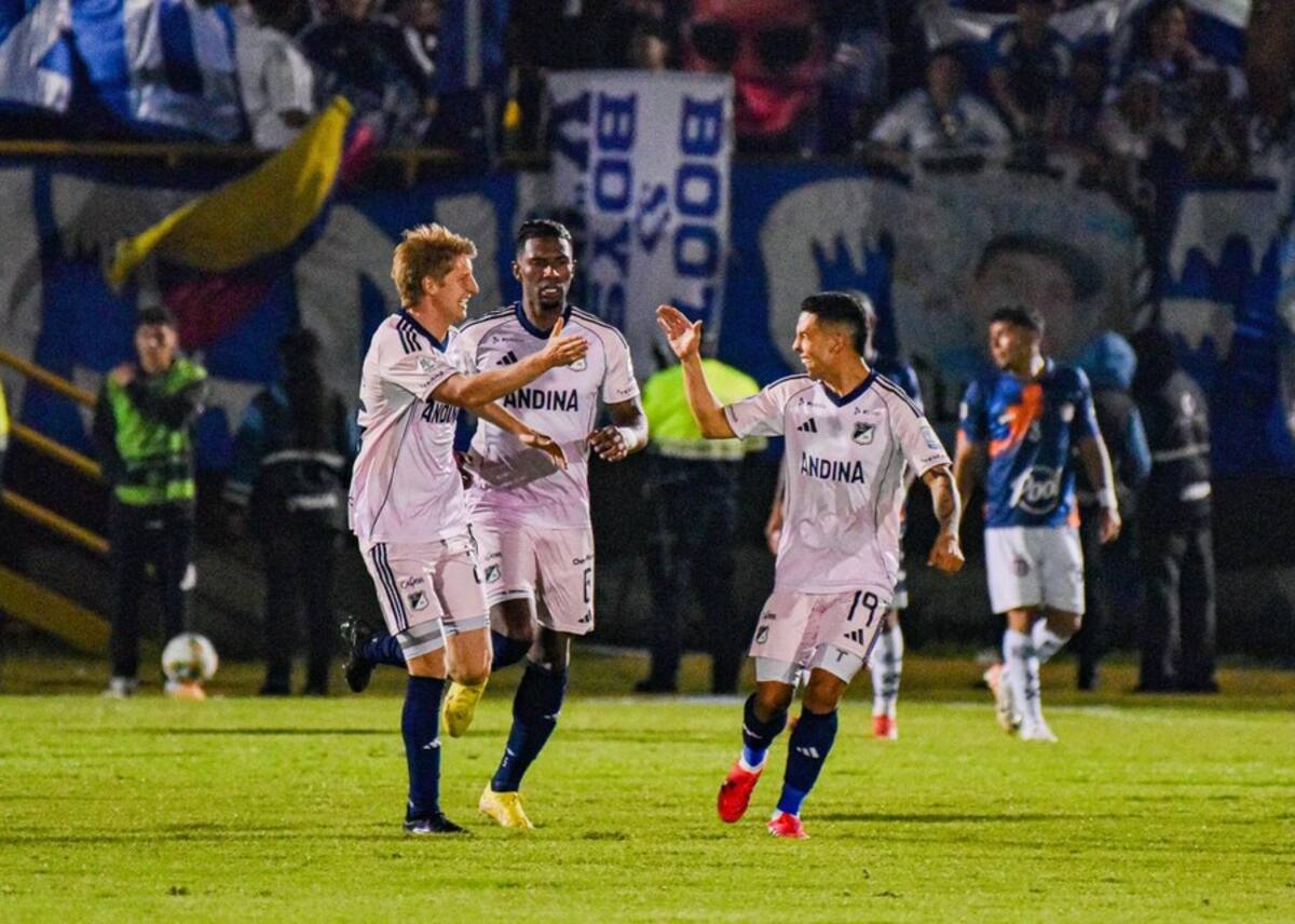 Millonarios perdió 2-1 ante Chicó y complicó sus opciones de clasificar a los cuartos de final de la Liga BetPlay I de 2026. Foto: Colprensa.