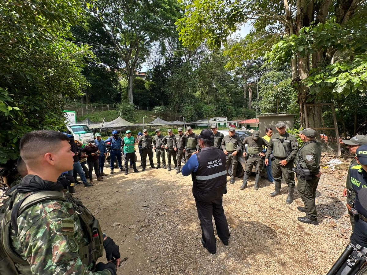 Operativos de control contra la minería ilegal en la escarpa occidental de Bucaramanga dejan 27 capturados en lo corrido de 2026. / Foto: Alcaldía de Bucaramanga.