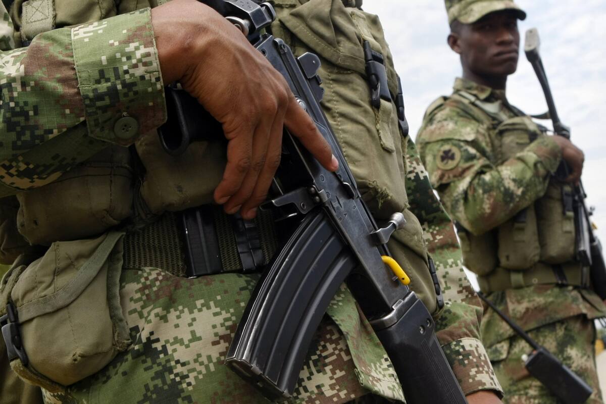 Algunos residentes aseguran que los uniformados se dirigieron a una montaña, ubicada a 12 kilómetros del casco urbano de California, donde se realiza la minería ilegal y conecta con el Páramo de Santurbán, donde existen también minas ilegales.
