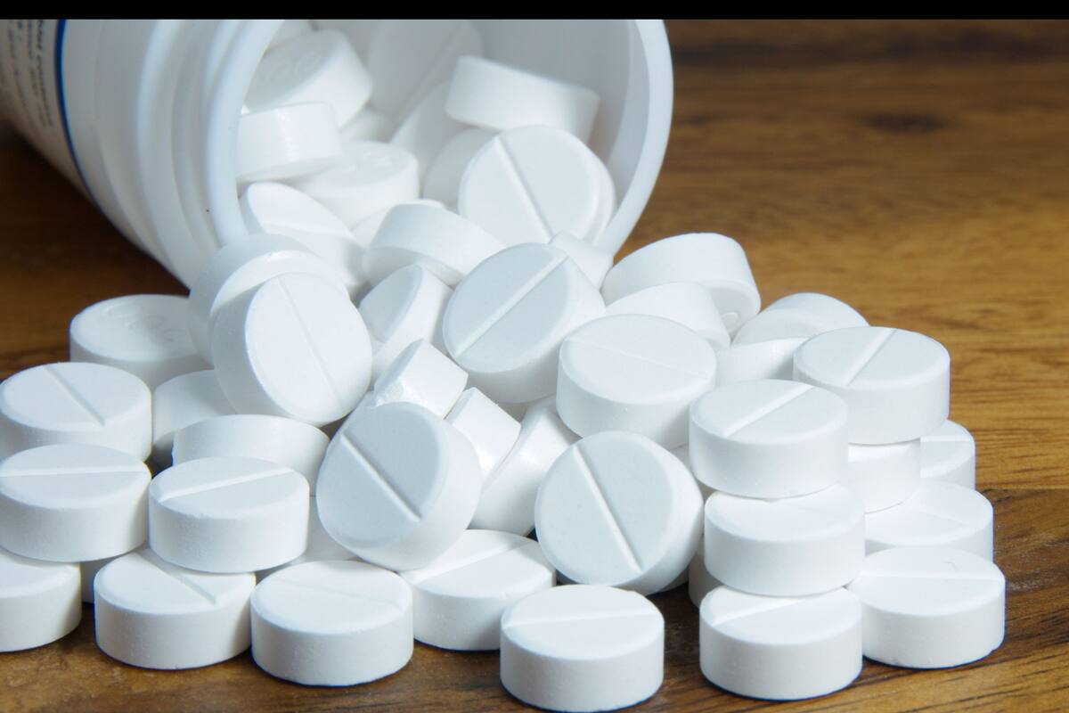 Minsalud alerta por riesgos graves de acetaminofén en menores y efectos en su salud mental. | Foto