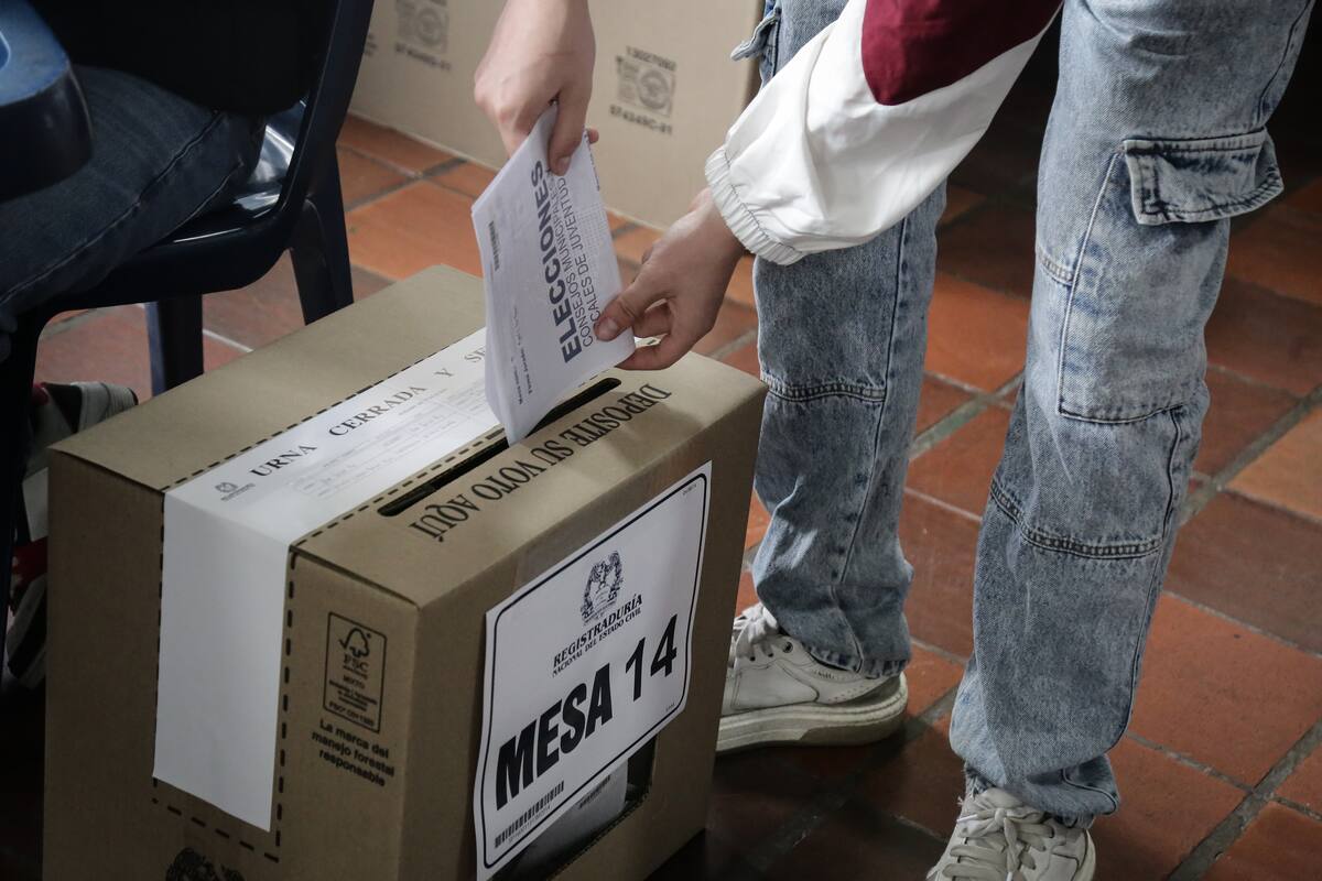 Mintrabajo advirtió que presionar a empleados para votar es una falta grave | Colprensa/Vanguardia