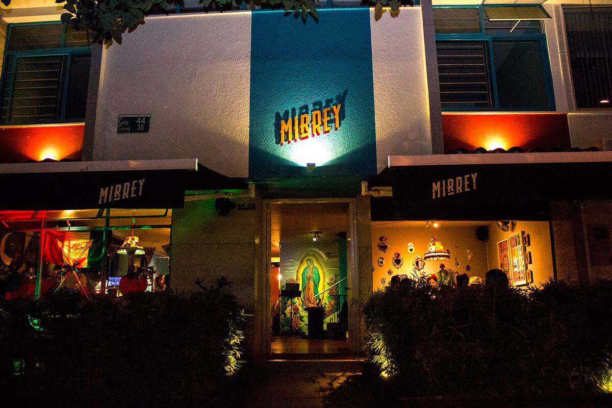Este restaurante le apuesta a la auténtica comida tradicional mexicana (no tipo tex mex) con sabores y calidad de primera, dice su propietario. Además, está ambientado con expresiones de la cultura del vecino país evocando así un pedacito de México en Bucaramanga.