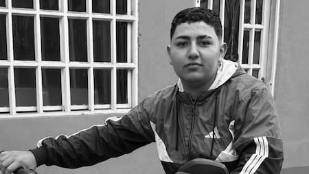 Joven motociclista murió tras chocar su moto contra un tractocamión en Santander