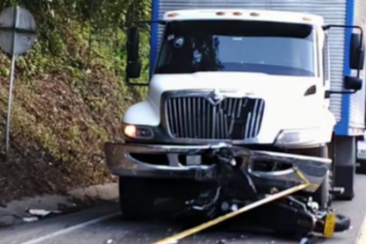 Motociclista murió tras chocar contra un camión en la vía Bucaramanga – Rionegro, Santander