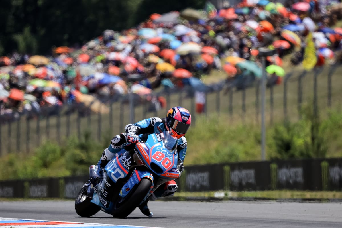 BRNO (Czech Republic), 21/06/2026.- Colombian Moto2 rider David Alonso of CFMOTO Inde Aspar Team competes at the Grand Prix of Czechia at the Masaryk Circuit in Brno, Czech Republic, 21 June 2026. (Motociclismo, República Checa) EFE/EPA/MARTIN DIVISEK