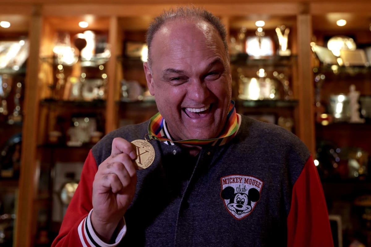 Fotografía hecha el 24 de julio de 2019 al ídolo del baloncesto brasileño, Oscar Schmidt, quien este viernes falleció a los 68 años de edad en la ciudad de São Paulo. EFE/ Fernando Bizerra Jr.