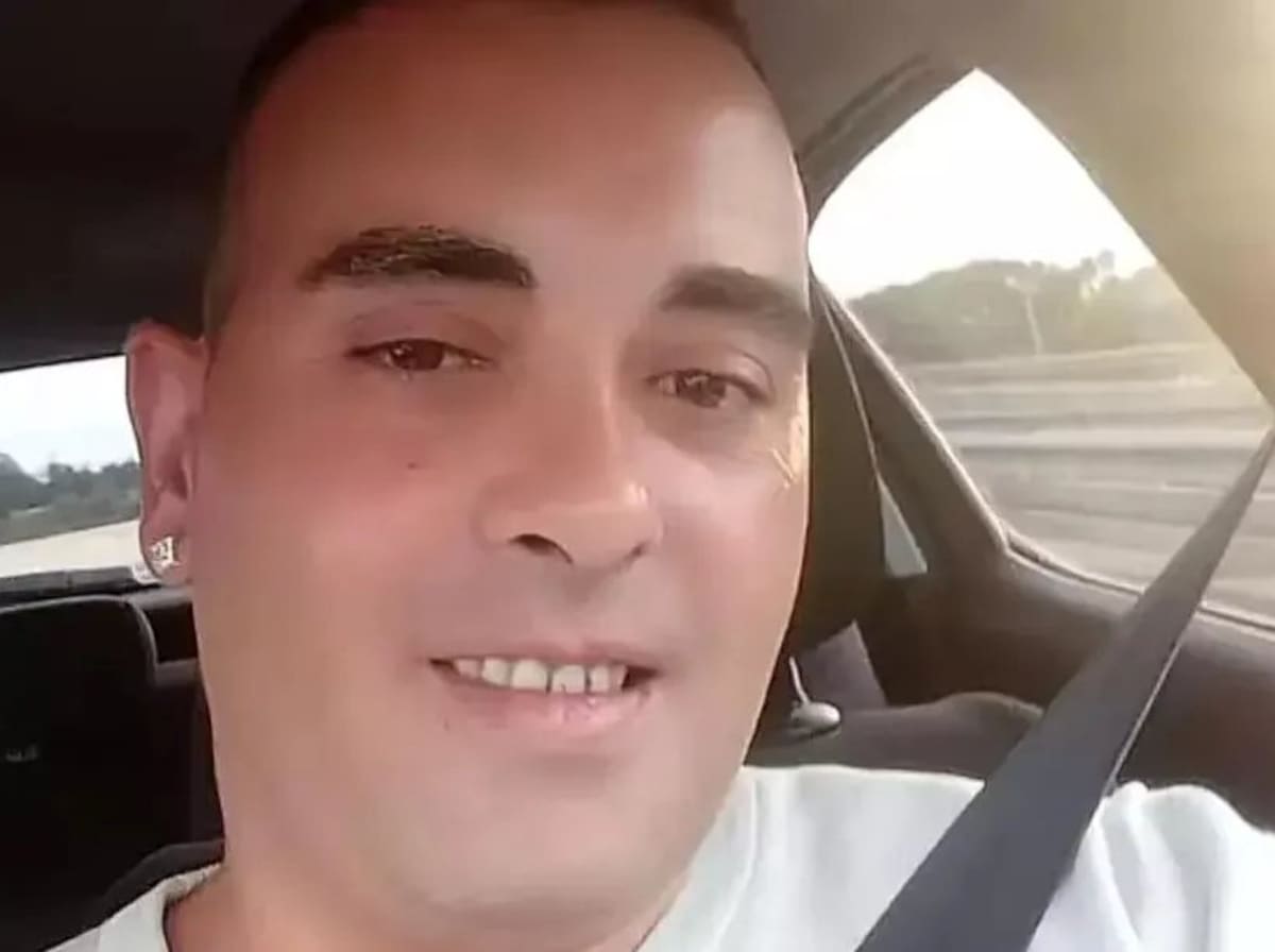 Sergio Jiménez Ramos, un streamer basura español de 37 años, conocido en línea como "Sancho" o "Sssanchopanza", falleció durante una transmisión en vivo en la madrugada del 1 de enero de 2026.