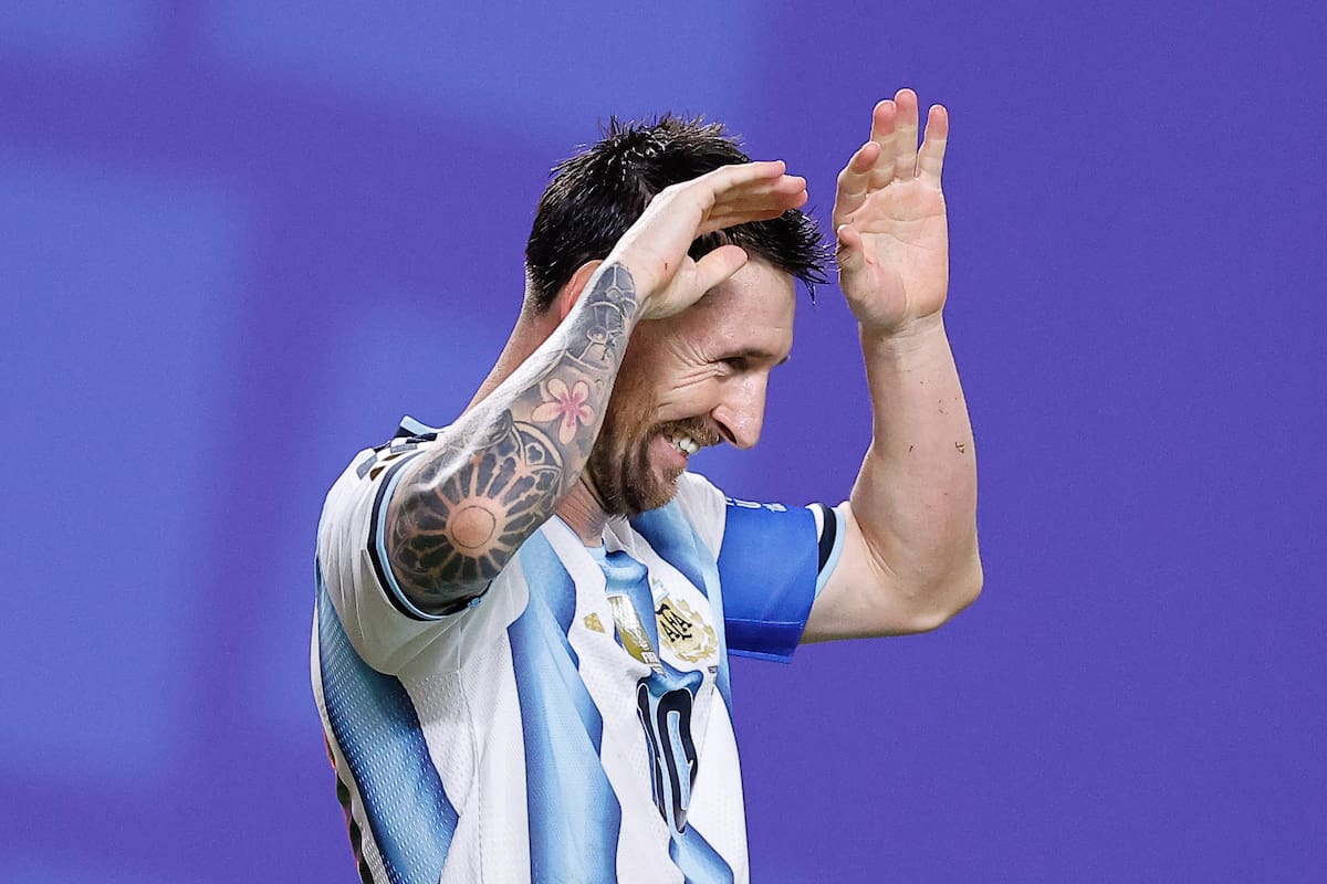 GR3265. KANSAS (ESTADOS UNIDOS), 16/06/2026.- Lionel Messi de Argentina celebra este martes, en un partido del grupo J del Mundial de la FIFA 2026 entre Argentina y Argelia en el estadio Arrowhead en Kansas (Estados Unidos). EFE/ Juan Ignacio Roncoroni