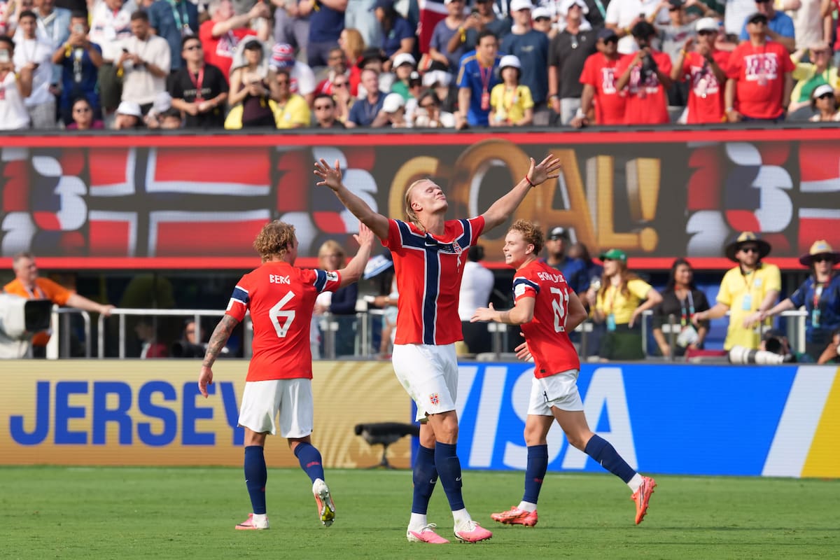 FOTODELDÍA AMDEP8235. NUEVA JERSEY (ESTADOS UNIDOS), 05/07/2026.- Erling Haaland (c) de Noruega celebra un gol este domingo, en un partido por los octavos de final del Mundial de la FIFA 2026 entre Brasil y Noruega en el estadio MetLife en Nueva Jersey (Estados Unidos). EFE/ Angel Colmenares