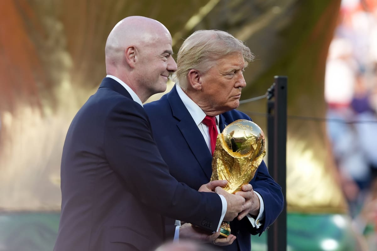El presidente de la FIFA, Gianni Infantino (i) y el presidente de Estados Unidos, Donald Trump. EFE/ Angel Colmenares