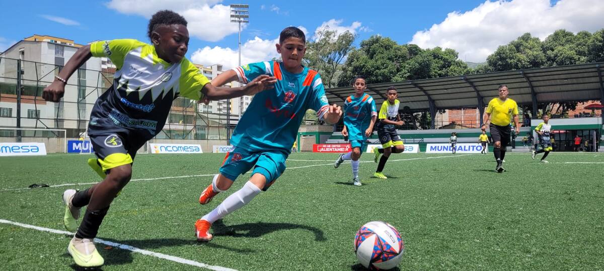 Continúa la celebración de la octava edición del Mundialito Incomesa en el área metropolitana de Bucaramanga. (Foto: Franz Rey / VANGUARDIA).