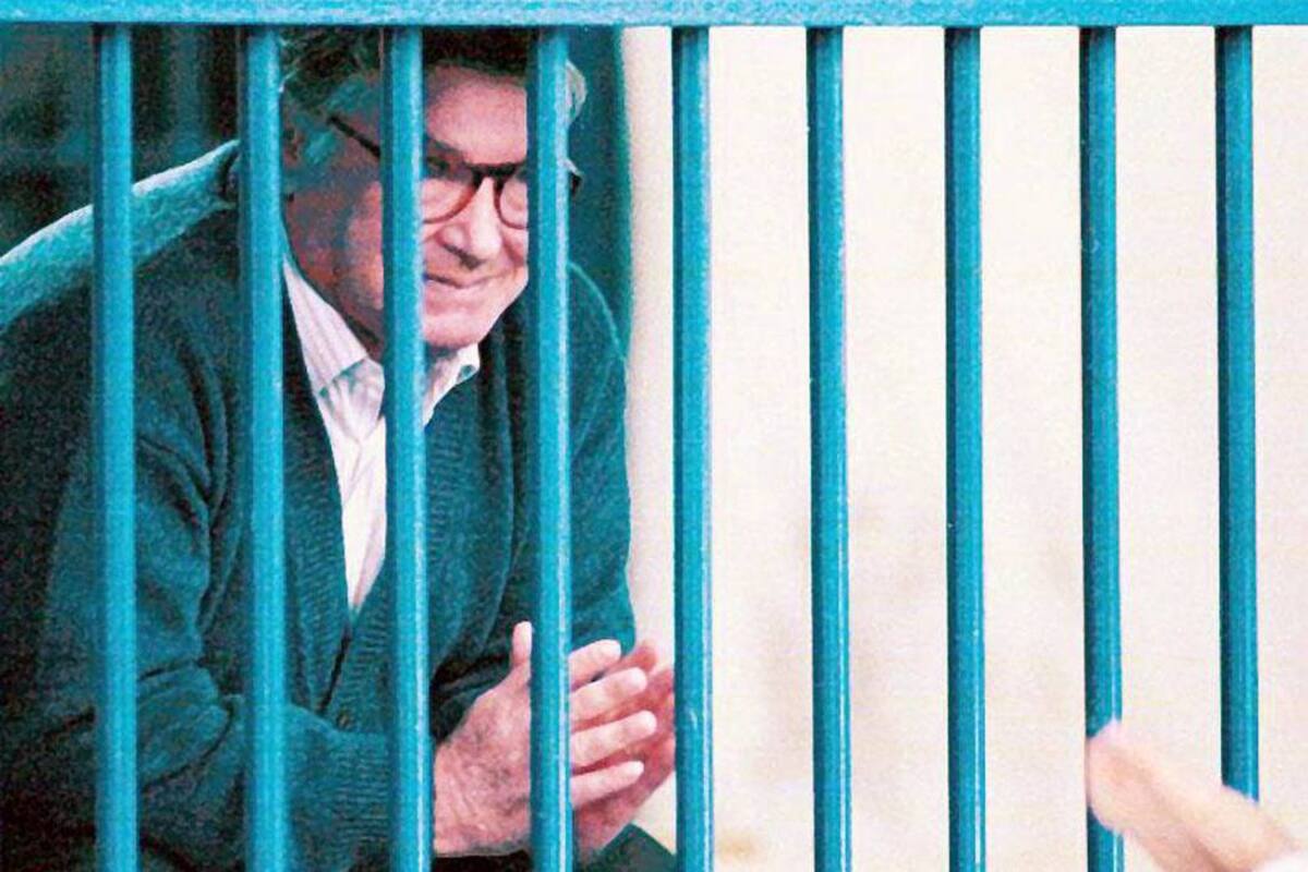 Riina, conocido también como “La Belva” (La Bestia), permanecía detenido desde 1993 como consecuencia de los más de cien asesinatos que cometió con sus propias manos y otros tantos que ordenó. (Foto: EFE / VANGUARDIA LIBERAL )