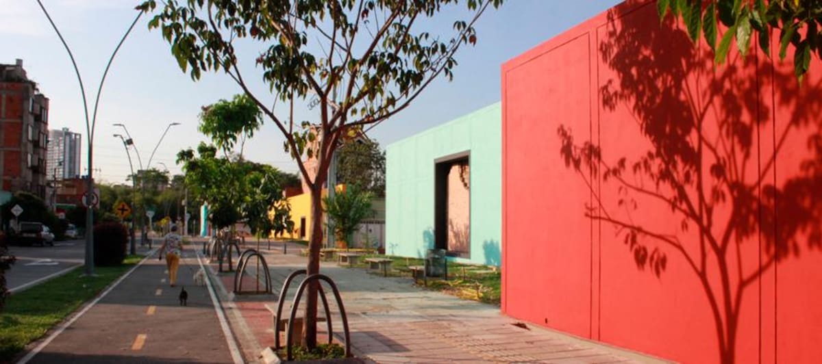 La obra de arte se plasmó en el carreteable del barrio San Miguel.