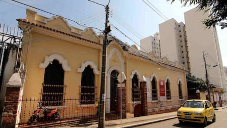 Mientras el MAMB pide proteger el patrimonio, Ministra de Cultura defiende la retirada de obras del Museo Nacional