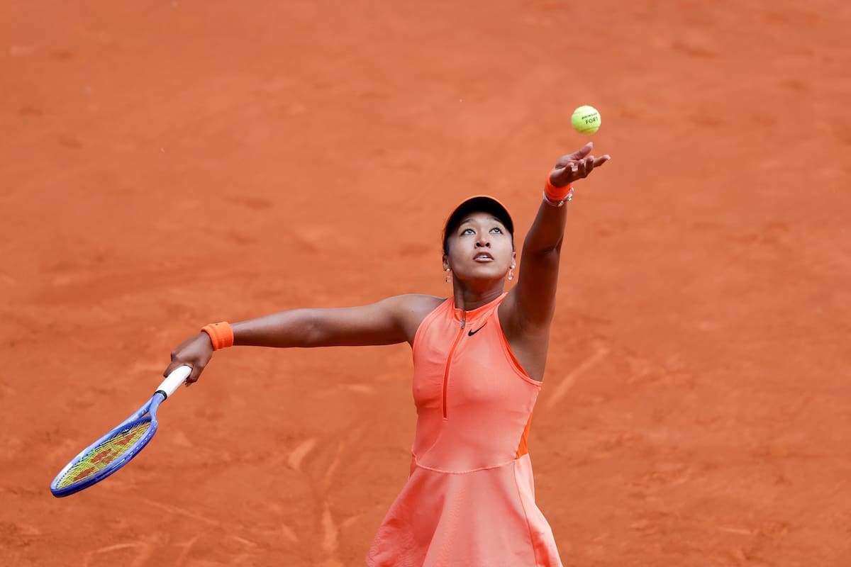 MADRID, 23/04/2026.- La tenista japonesa Naomi Osaka ante la colombiana Camila Osorio durante su partido de la ronda de 64 del Mutua Madrid Open disputado este jueves en la Caja Mágica, en Madrid. EFE/ Juanjo Martín