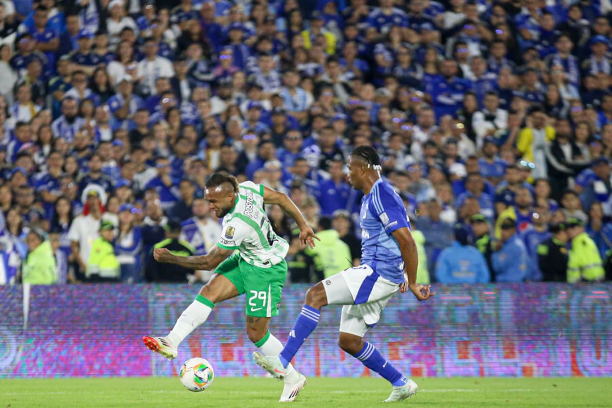 Nacional y Millonarios disputan el clásico del fútbol colombiano en la Copa Sudamericana. Foto: Colprensa.