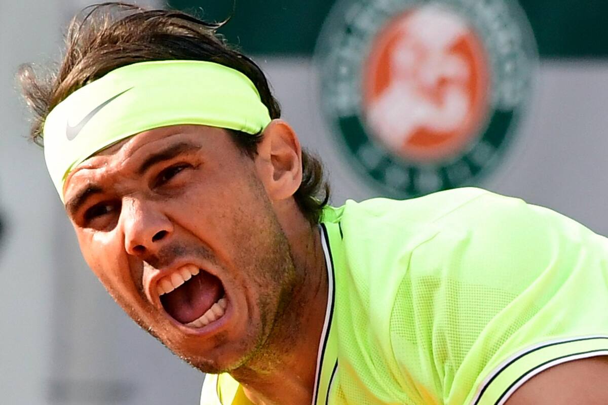 Rafael Nadal aplastó al japonés Kei Nishikori, por 6-1, 6-1 y 6-3, en una hora y 51 minutos, para lograr por duodécima vez las semifinales de Roland Garros, una ronda a partir de la cual nunca ha perdido sobre la tierra batida parisiense.