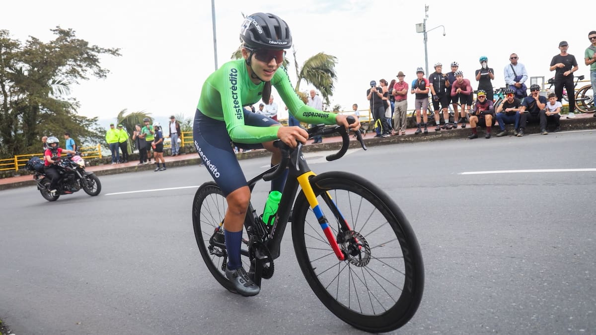La santandereana Natalia Garzón se impuso en la tercera etapa del Tour Femenino 2025. Foto: Team Sistecrédito.