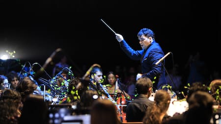 Neomundo celebra las raíces de Santander con un montaje sinfónico de 87 músicos