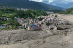 Videos: Inundaciones y avalancha dejan decenas de muertos y miles de desaparecidos en Nepal