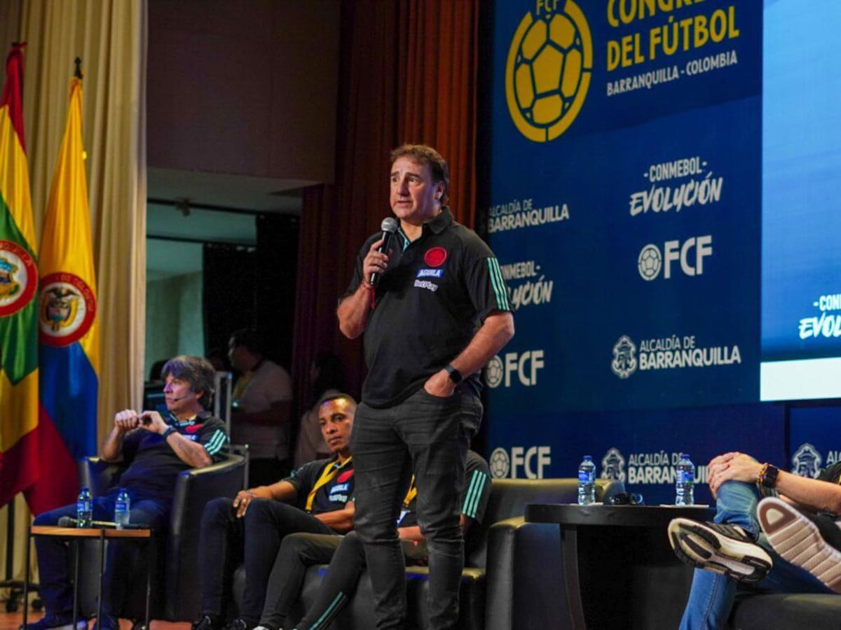 Néstor Lorenzo, director técnico de la selección Colombia masculina de mayores.