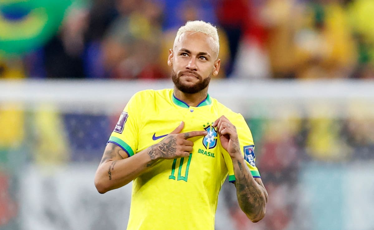 Neymar está listo para darlo todo con Brasil en el duelo ante Colombia. //AP