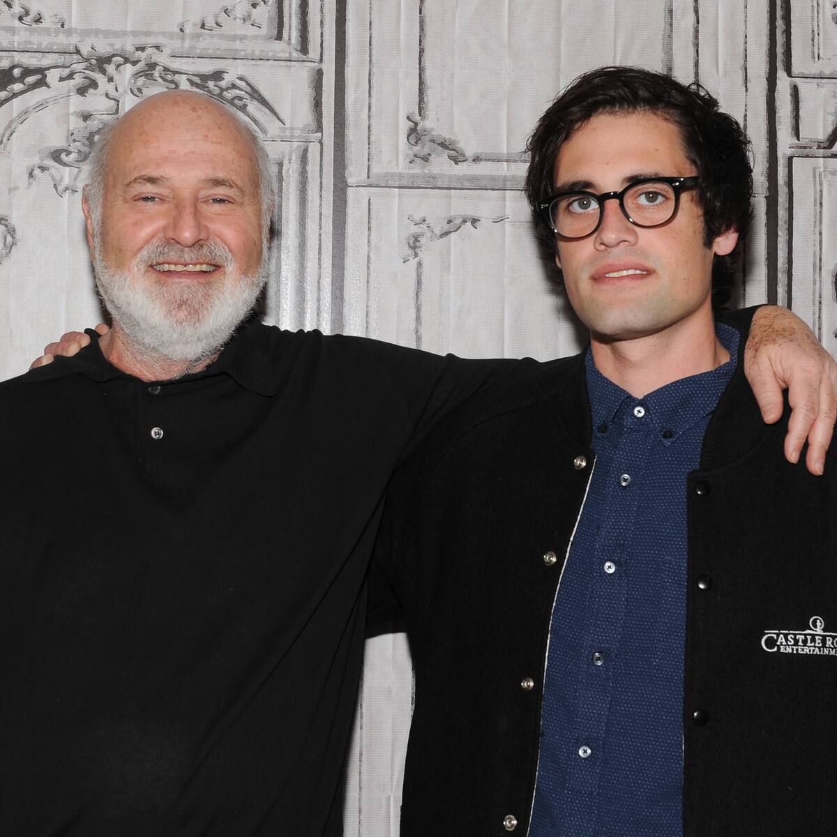 Hijo del director Rob Reiner fue arrestado al ser presunto sospechoso del asesinato de sus padres.
