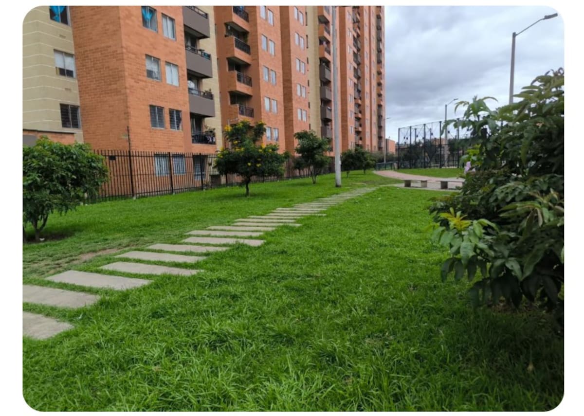 Niño de 5 años murió tras caer desde piso 15 de un edificio en Fontibón Bogotá.| Foto: Q' Hubo Bogotá