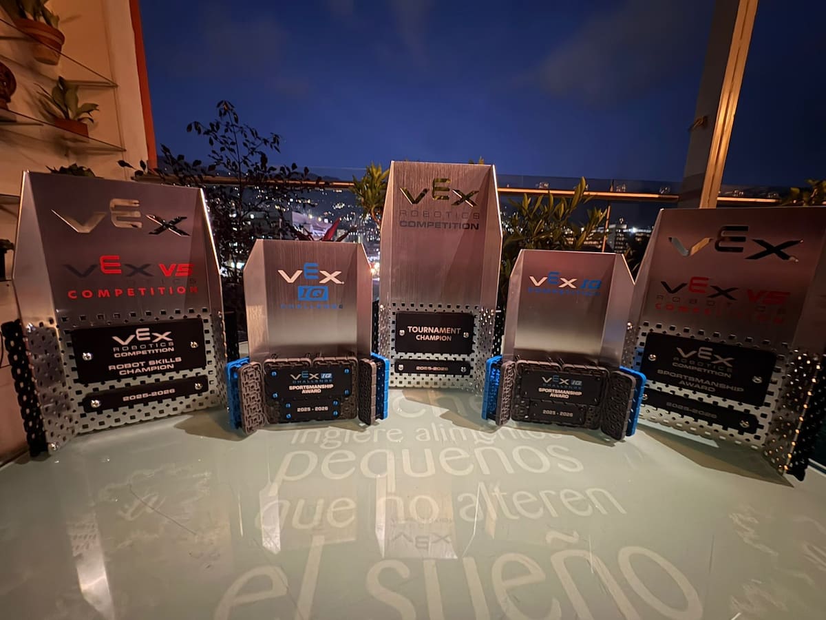 Niños de Bucaramanga suben al podio nacional de robótica VEX IQ. Foto suministrada/VANGUARDIA