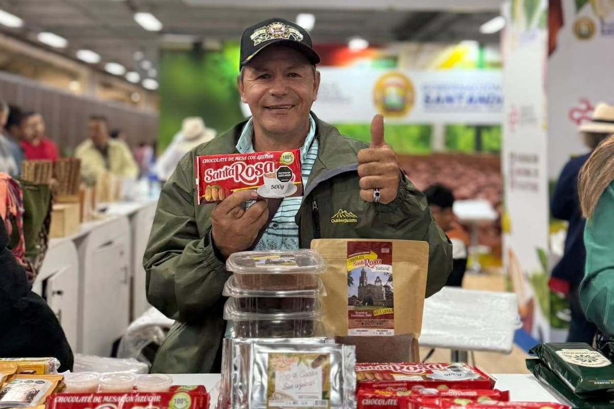 Norberto Tavera Cuadros era un reconocido emprendedor de Contratación y tenía su propia empresa de chocolate.